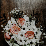 A Comprehensive Comparison Between Gift Baskets and Flower Bouquets for Weddings